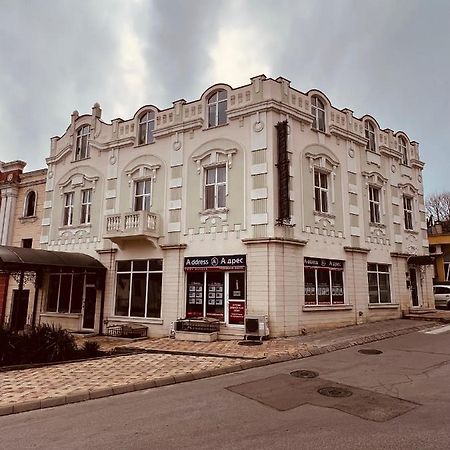 Hotel Central Balchik Exterior photo